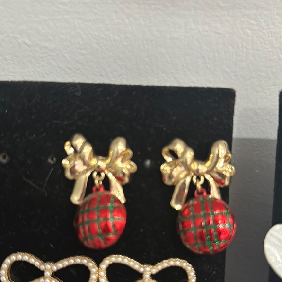 Gold and Red Bow Earrings - Picture 1 of 1